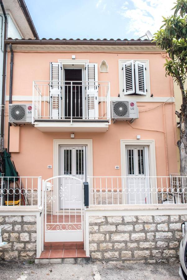 S222 - Sirolo, Nuovissimo Bilocale In Villetta 1P Extérieur photo